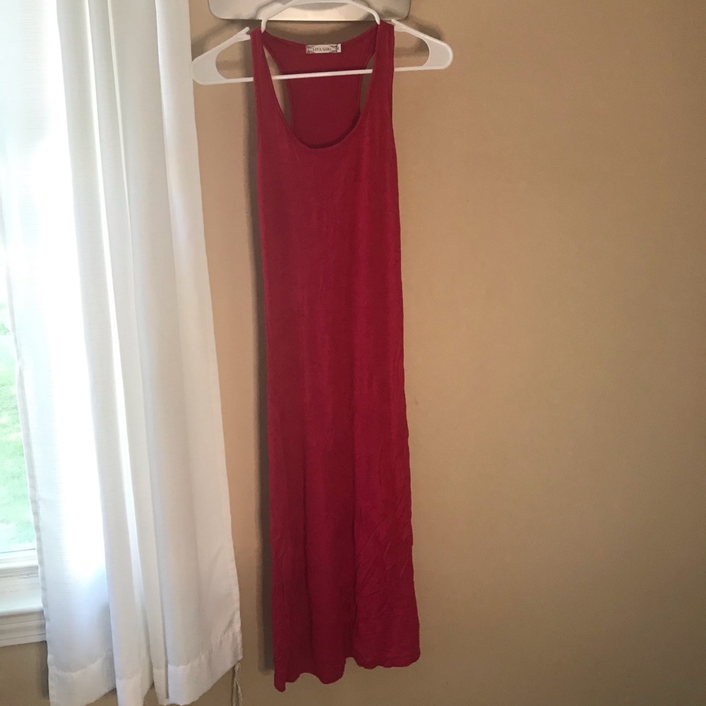 LIVA GIRL: dark pink maxi dress